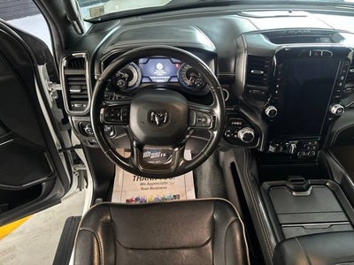 2022 RAM 1500 Limited Crew Cab 4x4 5'7" Box