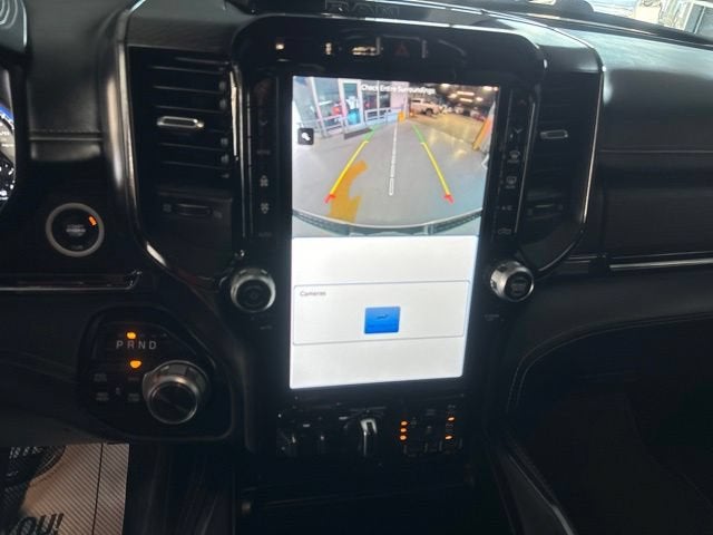 2022 RAM 1500 Limited Crew Cab 4x4 5'7" Box