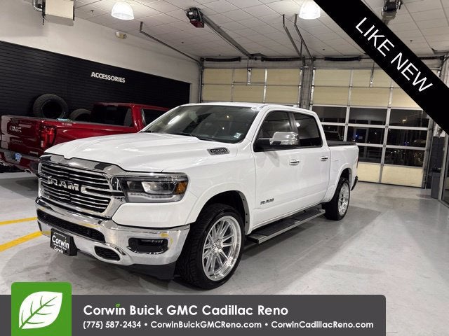 2020 RAM 1500 Laramie Crew Cab 4x4 5'7" Box