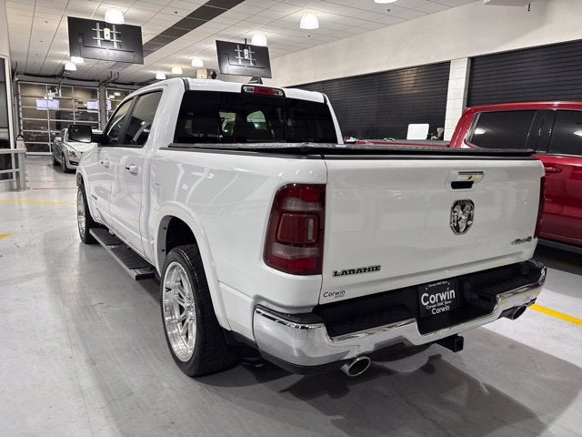 2020 RAM 1500 Laramie Crew Cab 4x4 5'7" Box