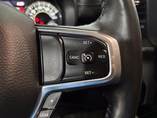 2021 RAM 1500 Laramie Crew Cab 4x4 5'7" Box