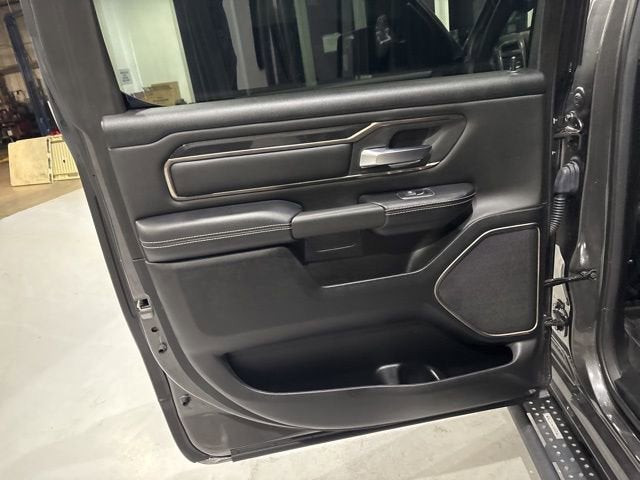 2020 RAM 1500 Rebel Crew Cab 4x4 5'7" Box