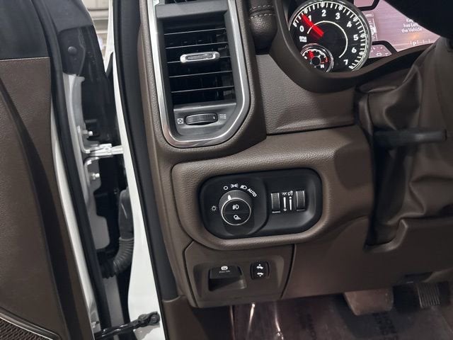 2025 RAM 1500 Laramie Crew Cab 4x4 6'4" Box