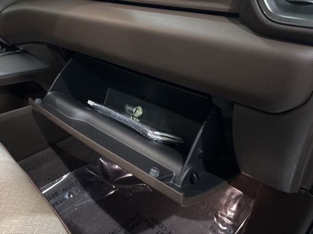 2025 RAM 1500 Laramie Crew Cab 4x4 6'4" Box