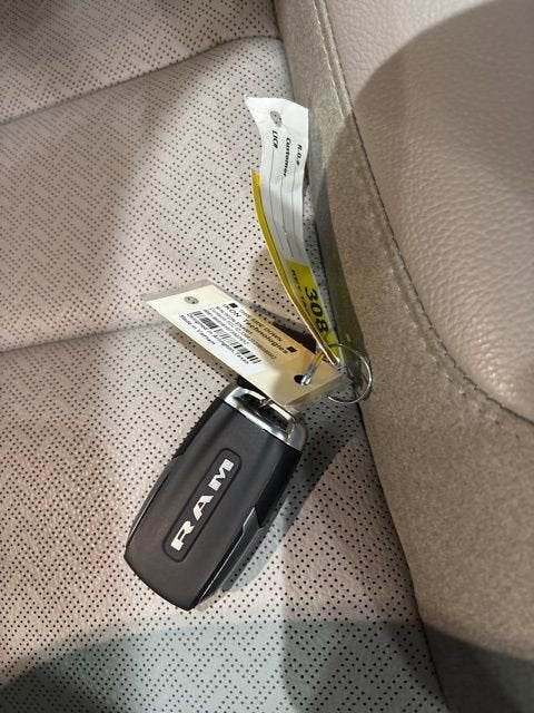 2025 RAM 1500 Laramie Crew Cab 4x4 6'4" Box