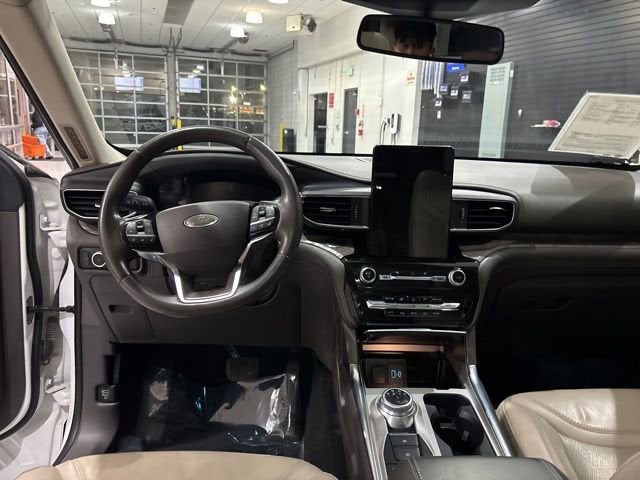 2022 Ford Explorer Platinum