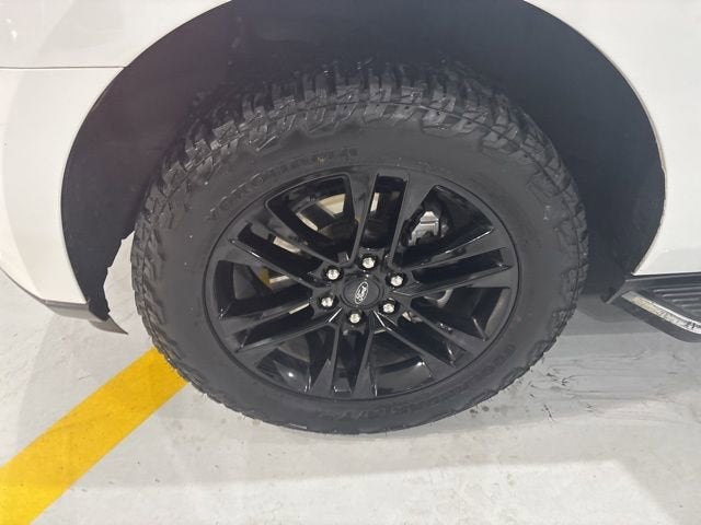 2023 Ford Expedition XLT