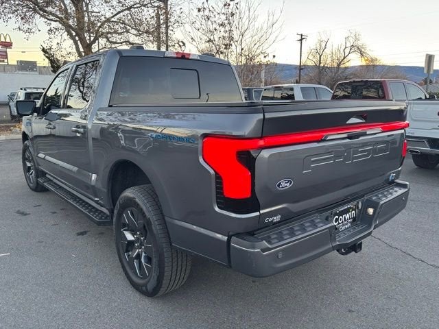 2024 Ford F-150 Lightning LARIAT