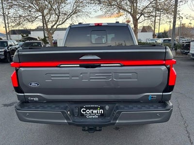 2024 Ford F-150 Lightning LARIAT