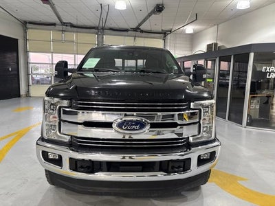 2017 Ford Super Duty F-250 SRW Lariat