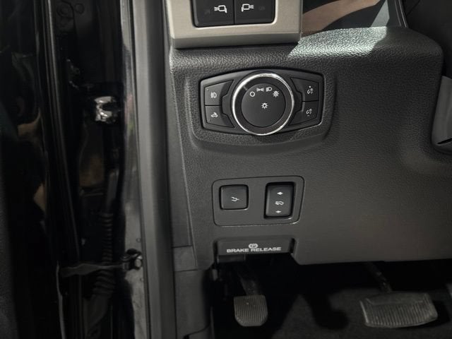 2017 Ford Super Duty F-250 SRW Lariat