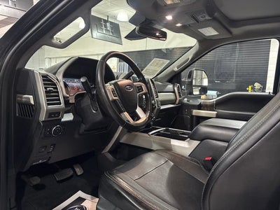 2017 Ford Super Duty F-250 SRW Lariat