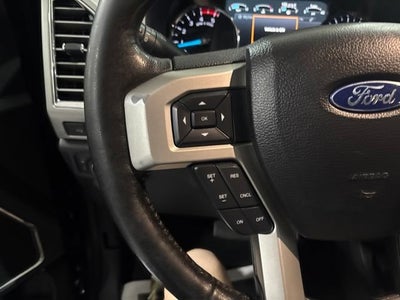 2017 Ford Super Duty F-250 SRW Lariat