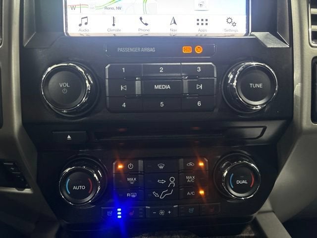 2017 Ford Super Duty F-250 SRW Lariat