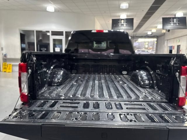 2017 Ford Super Duty F-250 SRW Lariat