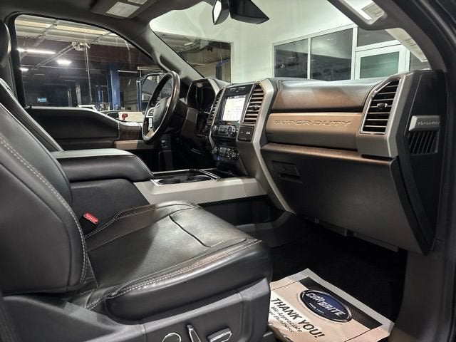 2017 Ford Super Duty F-250 SRW Lariat