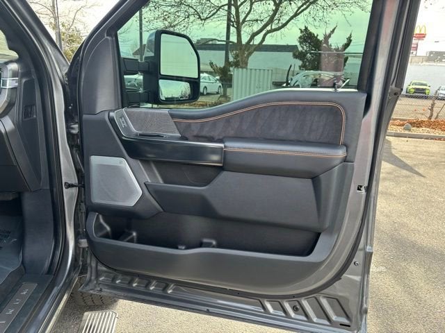 2024 Ford F-350 Platinum