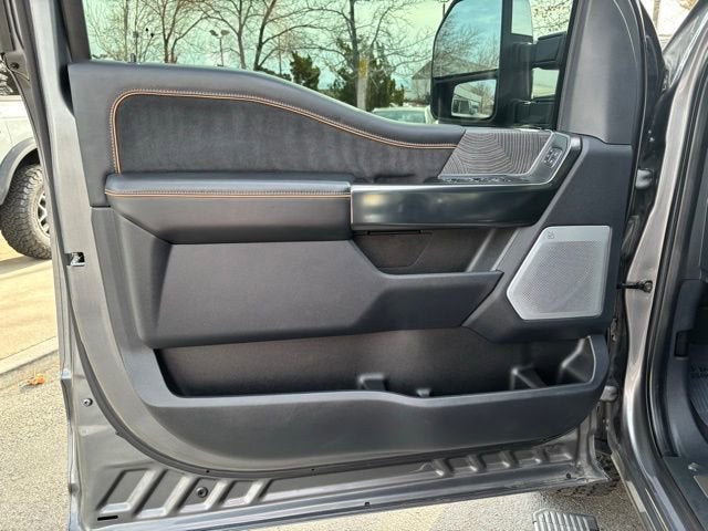 2024 Ford F-350 Platinum