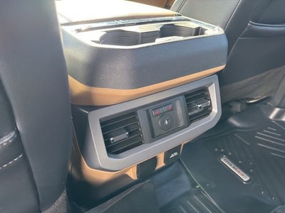 2023 Ford F-350 LARIAT