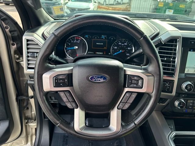 2017 Ford Super Duty F-350 DRW Lariat