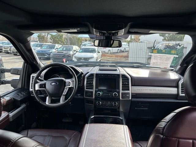 2017 Ford Super Duty F-350 DRW Lariat