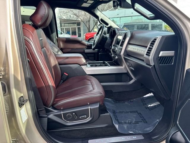 2017 Ford Super Duty F-350 DRW Lariat