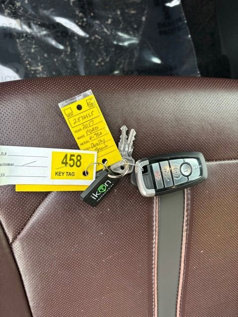 2017 Ford Super Duty F-350 DRW Lariat