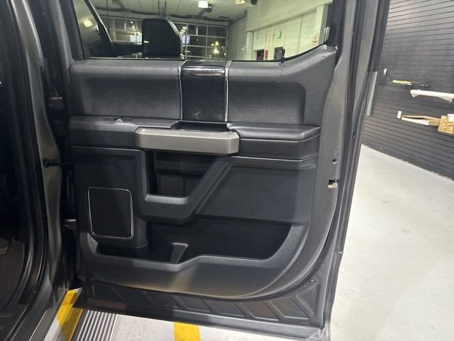 2022 Ford F-350 Platinum