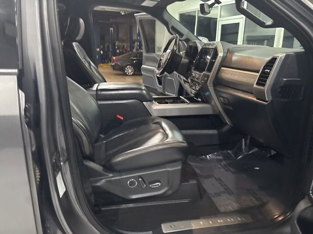 2022 Ford F-350 Platinum