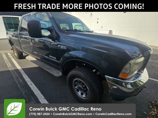 2004 Ford Super Duty F-350 SRW XL