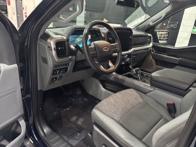 2023 Ford F-150 Lightning XLT