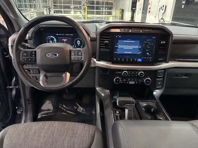 2023 Ford F-150 Lightning XLT