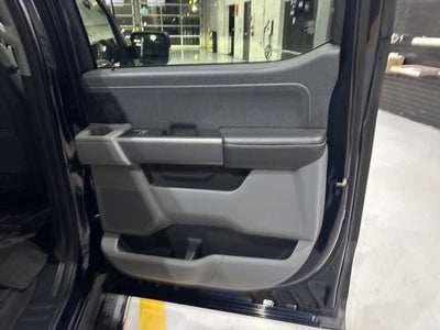 2023 Ford F-150 Lightning XLT