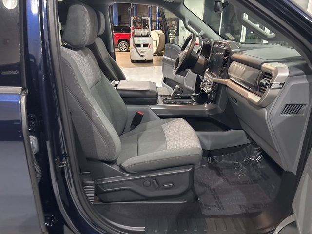 2023 Ford F-150 Lightning XLT