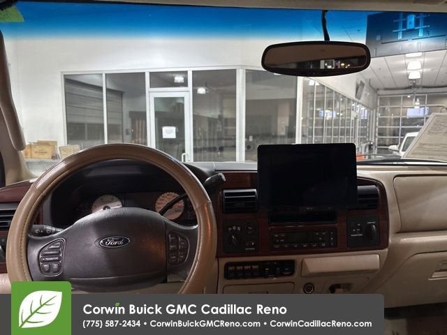 2005 Ford Super Duty F-350 SRW XL