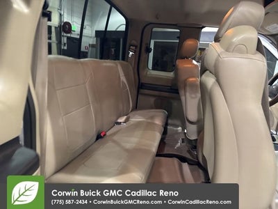 2005 Ford Super Duty F-350 SRW XL