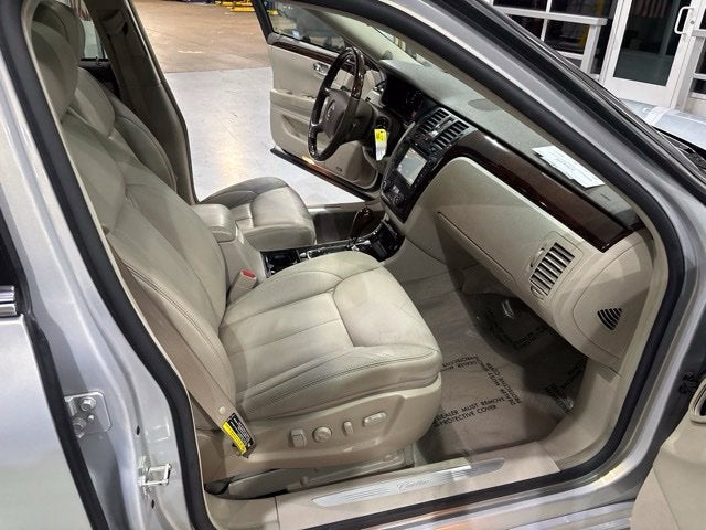 2006 Cadillac Deville w/1SD