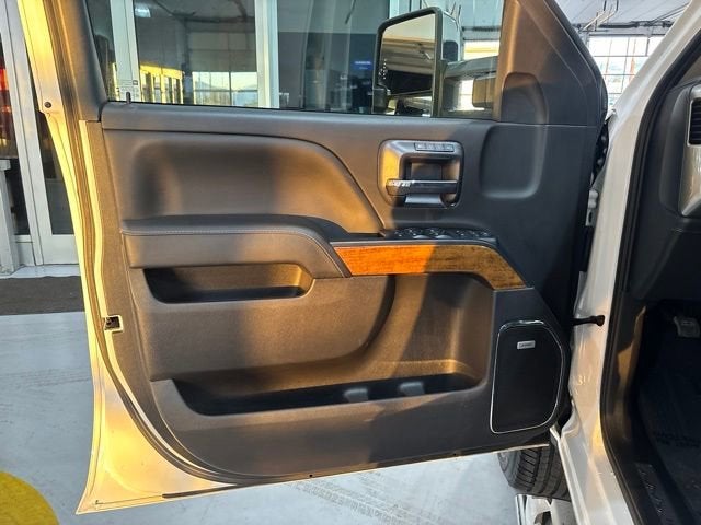 2019 Chevrolet Silverado 2500 HD High Country