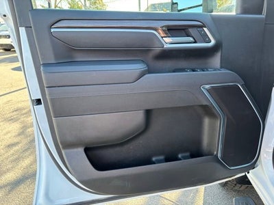 2025 Chevrolet Silverado 3500 HD LT