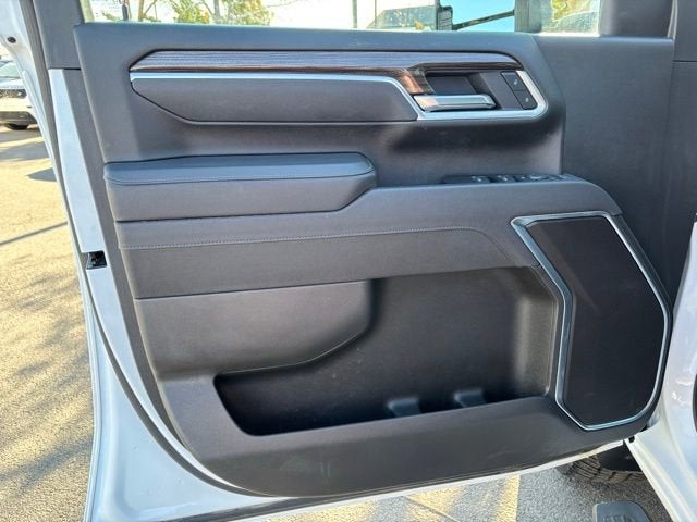 2025 Chevrolet Silverado 3500 HD LT