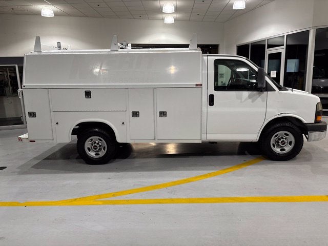 2012 GMC Savana Cutaway 3500 Work Van