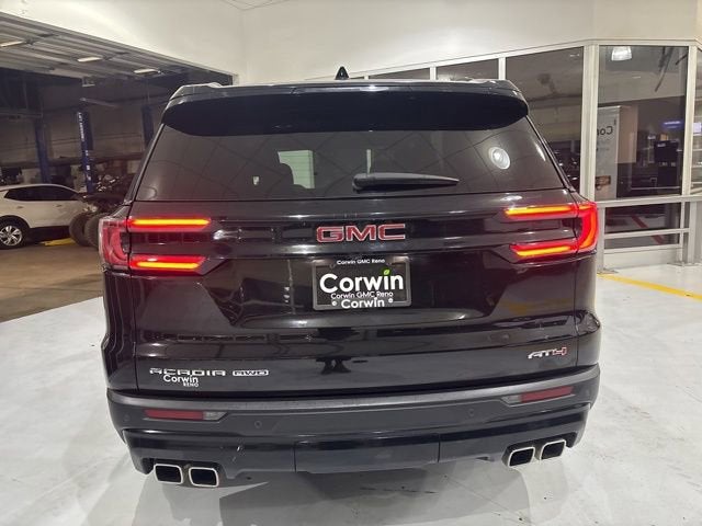 2024 GMC Acadia AT4