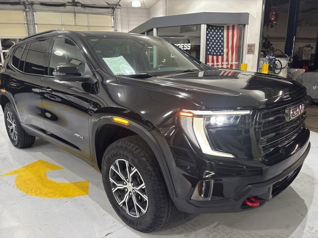 2024 GMC Acadia AT4