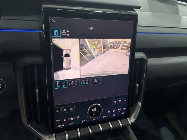 2024 GMC Acadia AT4
