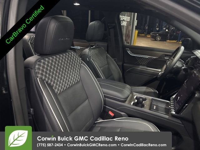 2024 GMC Acadia Denali
