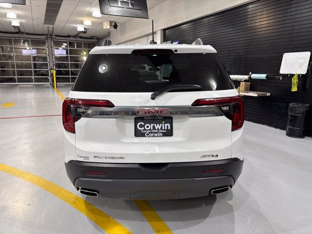 2020 GMC Acadia AT4