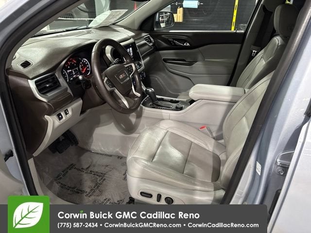 2017 GMC Acadia SLT