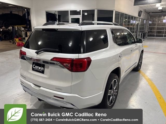 2017 GMC Acadia Denali