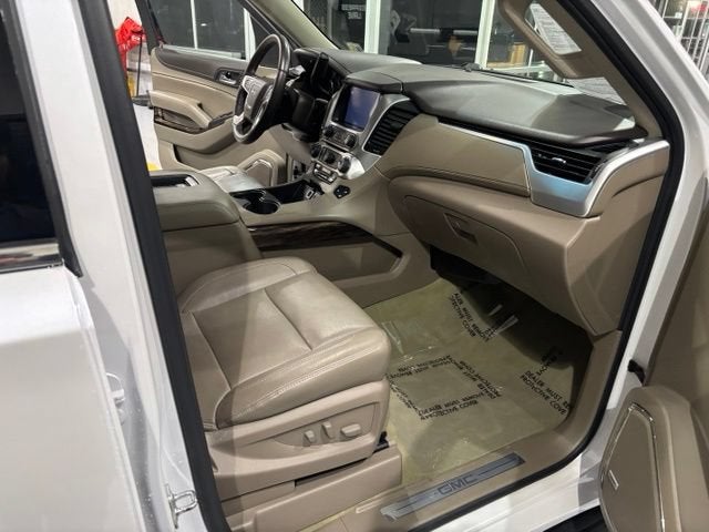 2016 GMC Yukon SLT