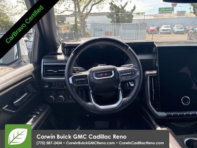 2025 GMC Yukon Elevation